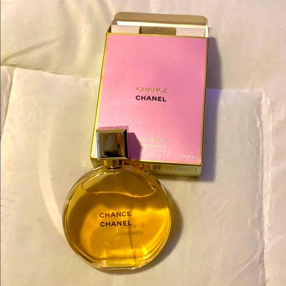 CHANEL Other - Chance Chanel